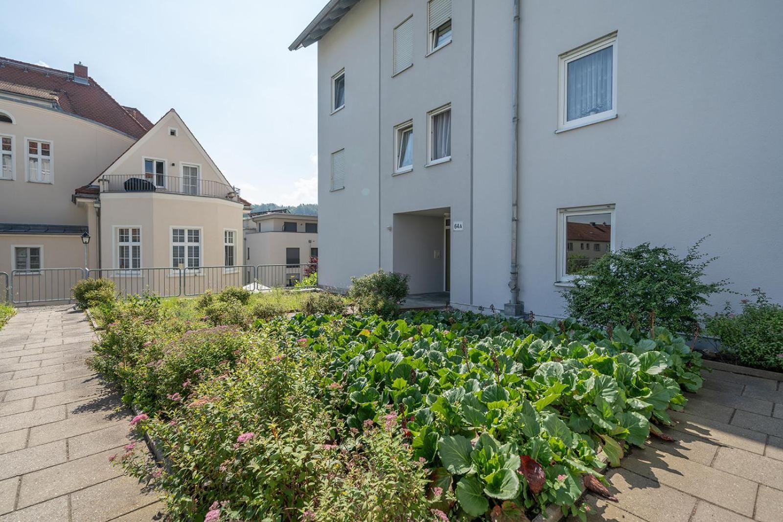 Benville Pirna - Modern - Familie - Terrasse Ngoại thất bức ảnh