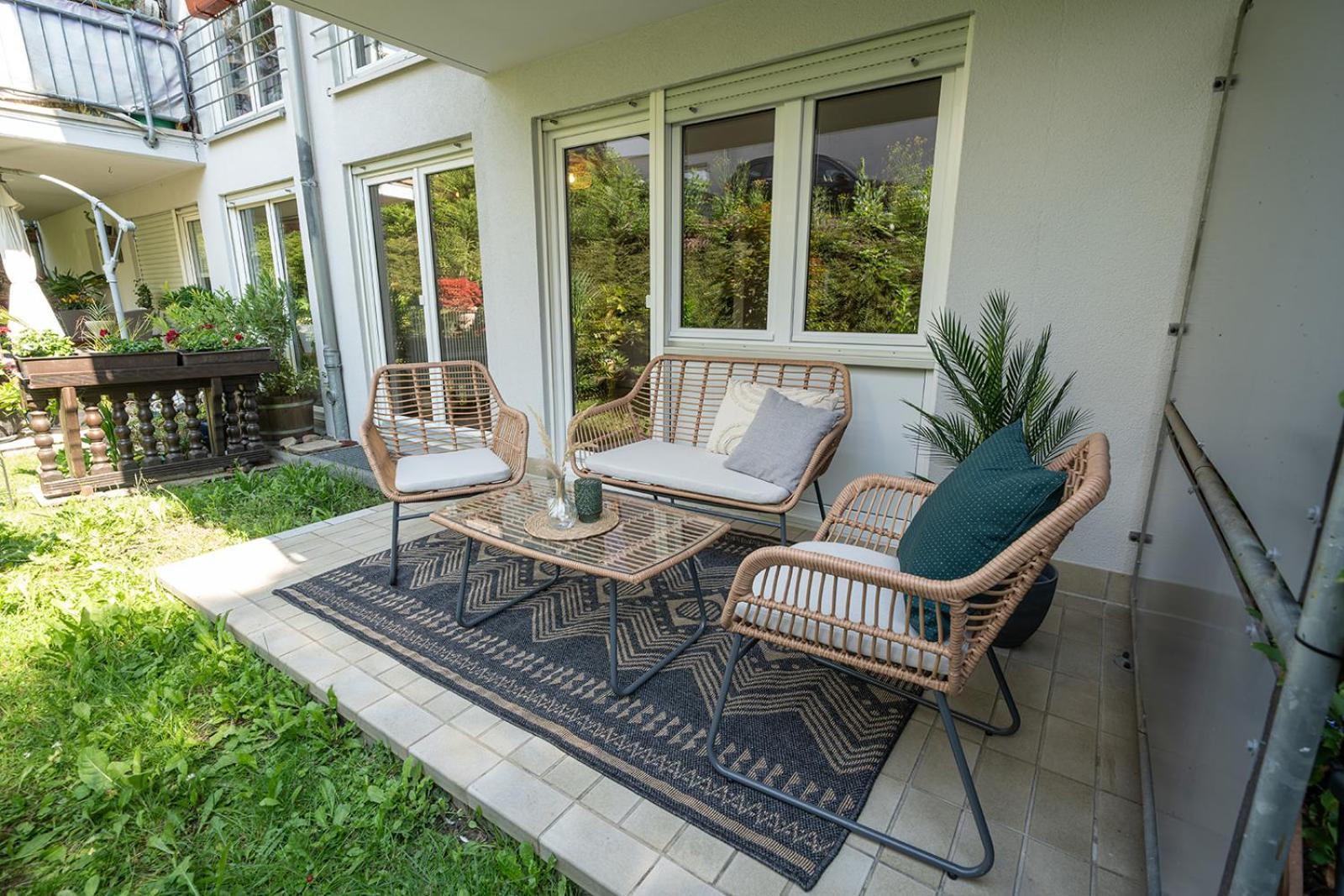 Benville Pirna - Modern - Familie - Terrasse Ngoại thất bức ảnh